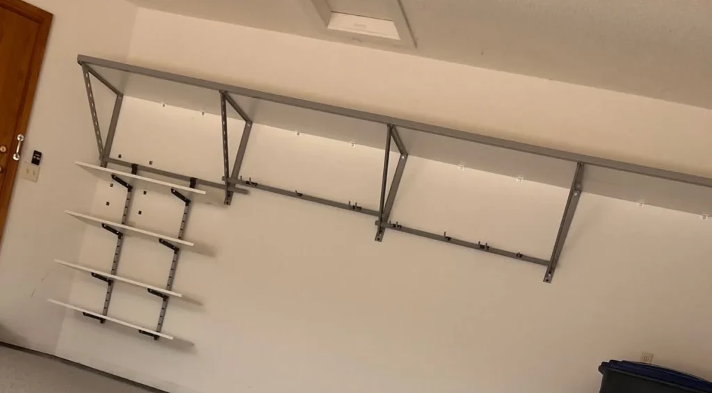 How to Maximize Storage Space on Garage Shelves